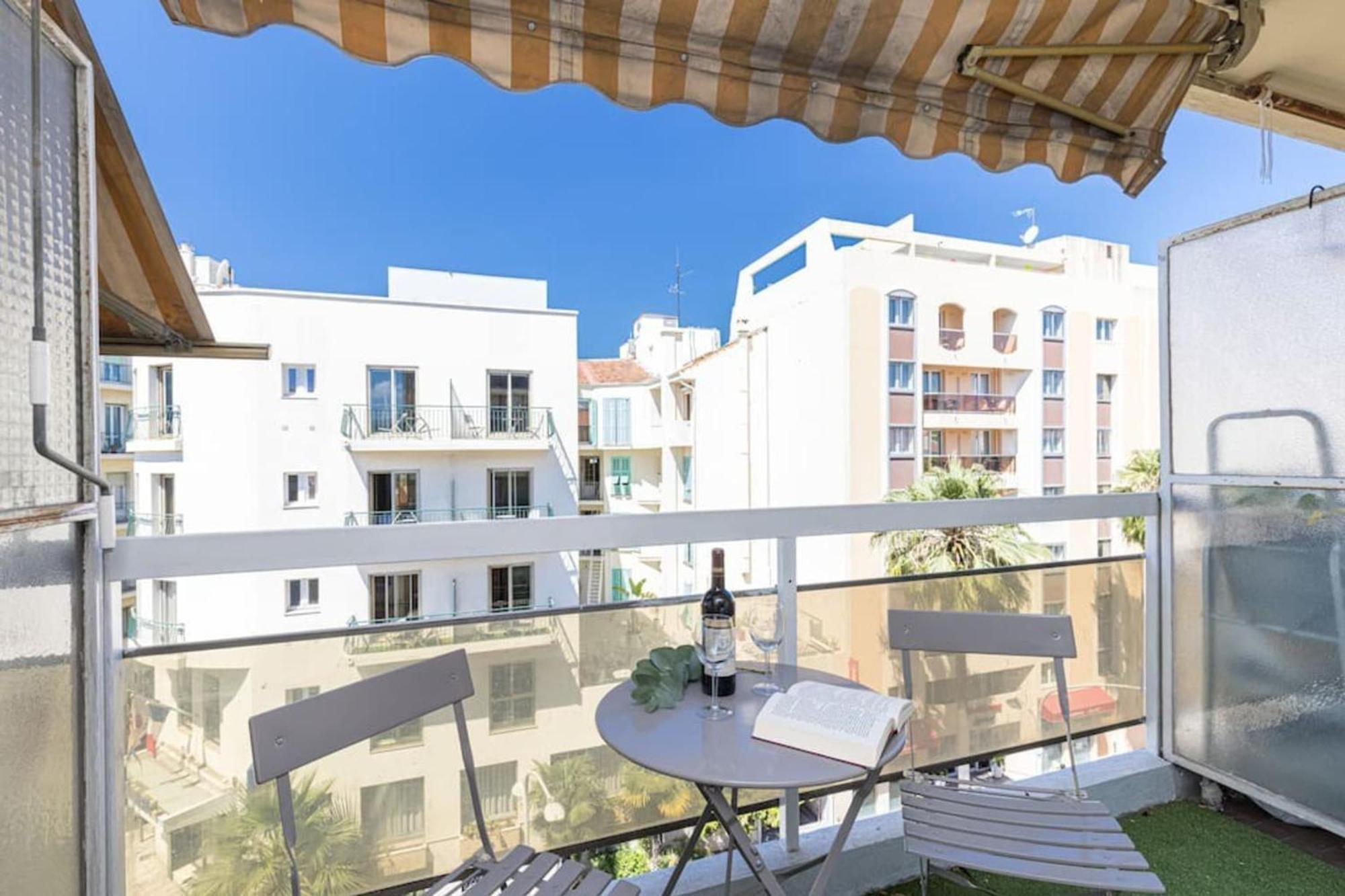 Grosso 4 - Studio With Balcony - Near The Sea Nizza Kültér fotó